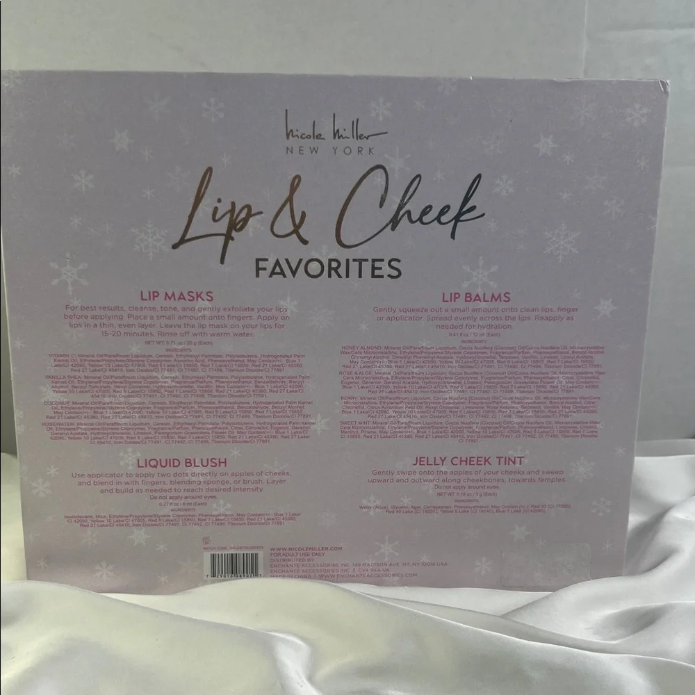 Nicole Miller Lip & Cheek Favorites Set with Pink and Gold Accents - Picture 5 of 5